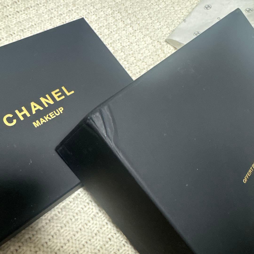 非売品 シャネル ノベルティ スマホポーチ ミニバッグ 斜め掛け