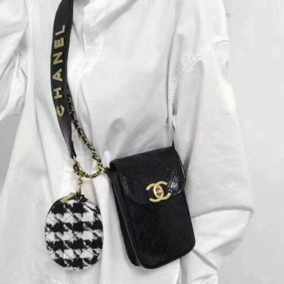 非売品 シャネル ノベルティ スマホポーチ ミニバッグ 斜め掛け