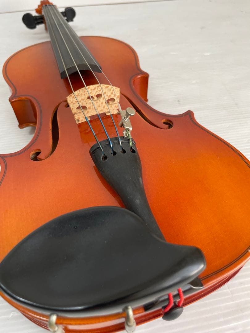 美品 SUZUKI 220 1/4 分数バイオリン 弦楽器 初心者 子供 入門