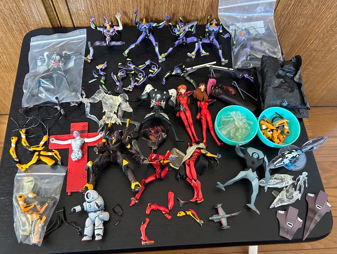エヴァンゲリオン フィギュアまとめ売り ジャンク - メルカリ