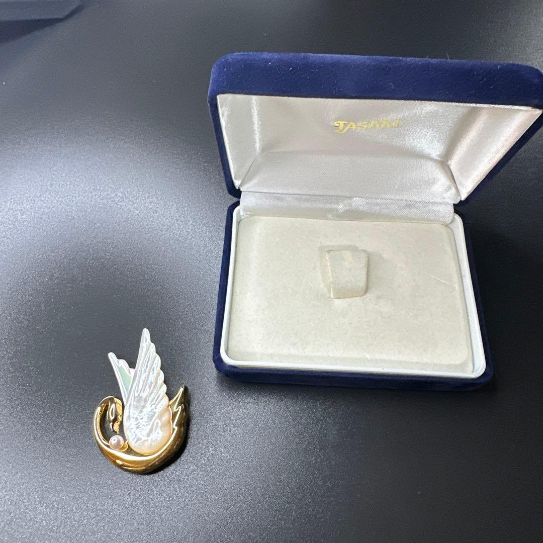 田崎真珠 TASAKI 白鳥デザイン ブローチ シルバー製 ゴールドトーン 外箱