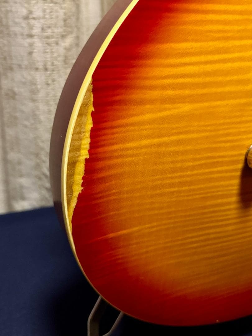 B*1様 メーカー不明ペガサスインレイ Les paul Model！