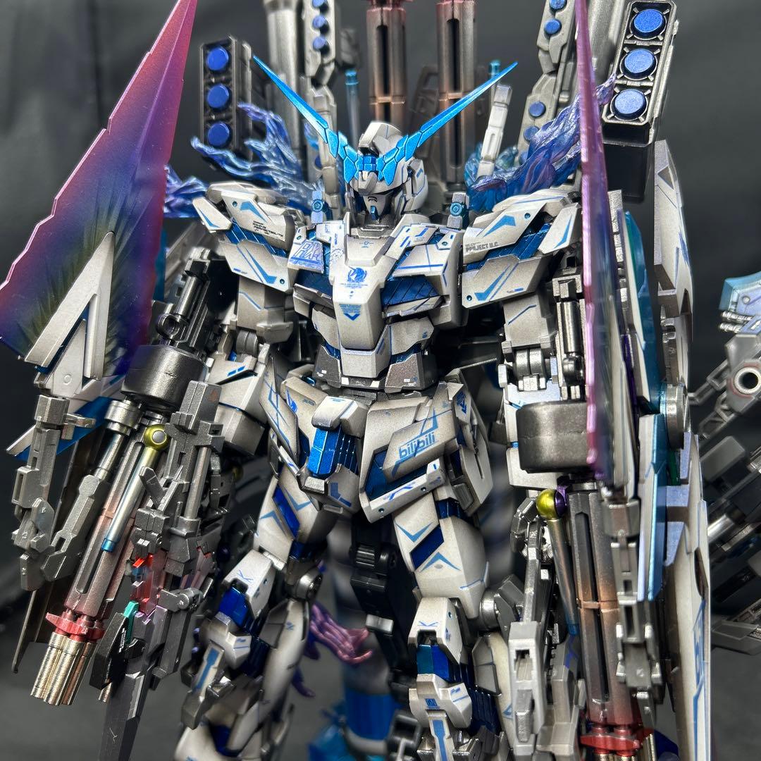 ガンプラ 塗装済み完成品 オリジナルカラー グラデーション塗装