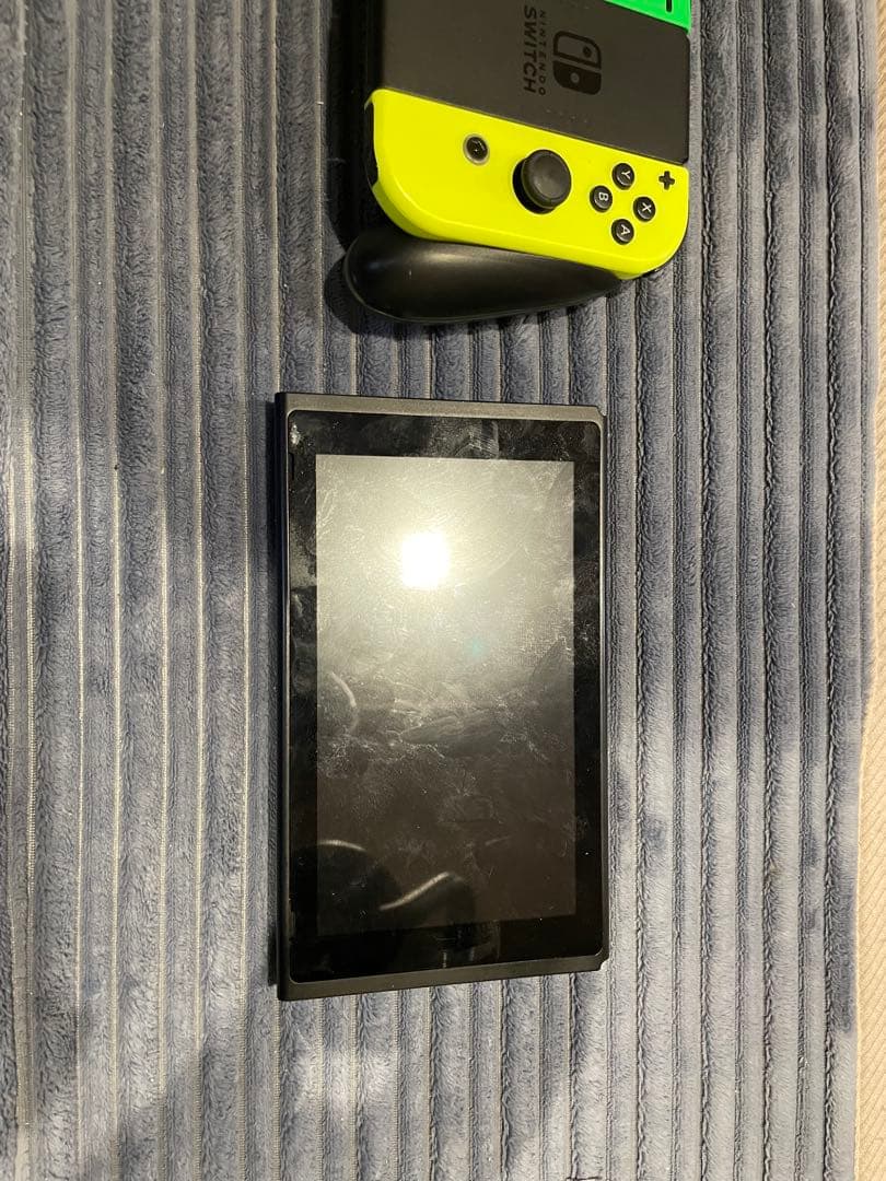 クリスマス特価Nintendo Switch 本体 グリーン/イエロー