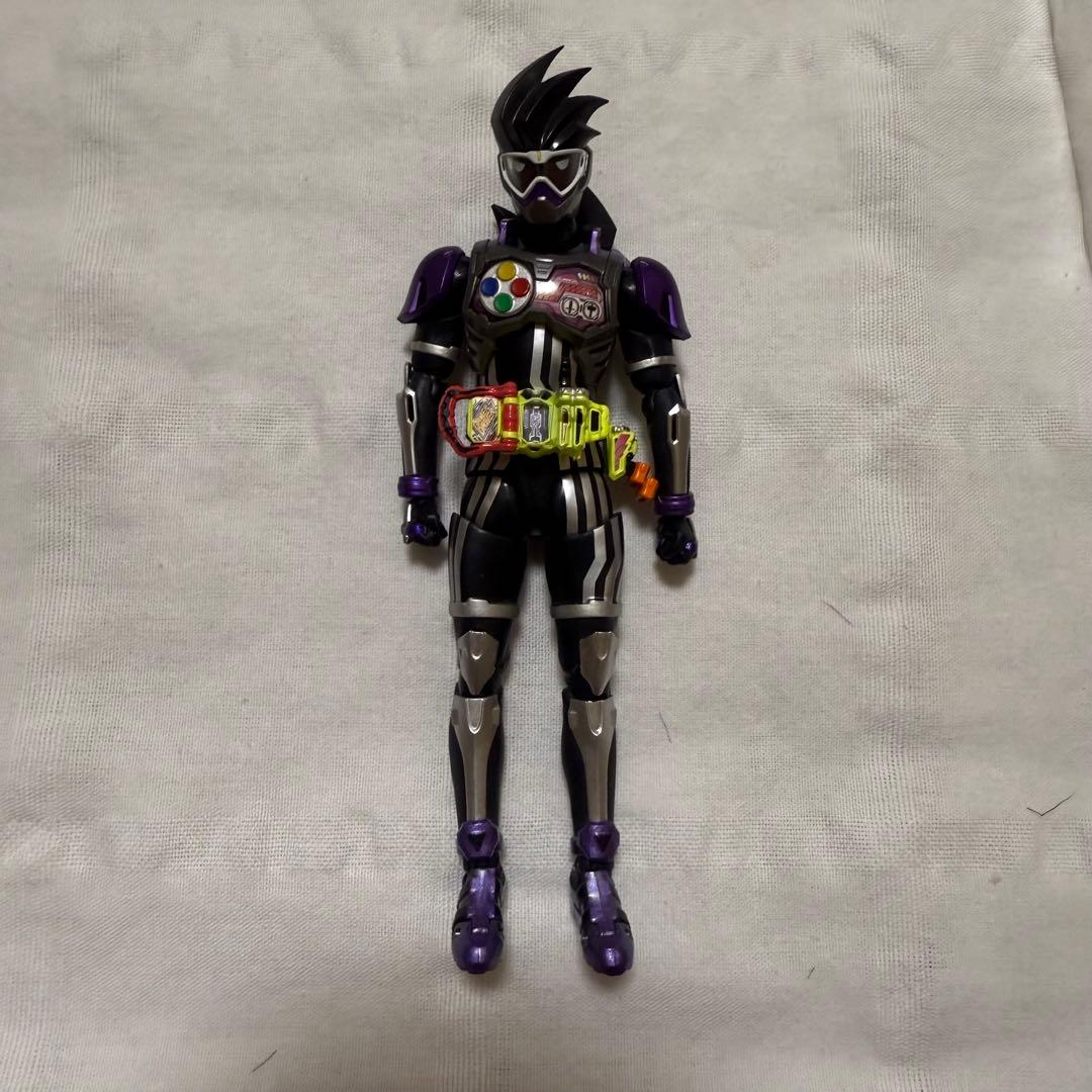 S.H.Figuarts 仮面ライダーゲンム　檀黎斗セット