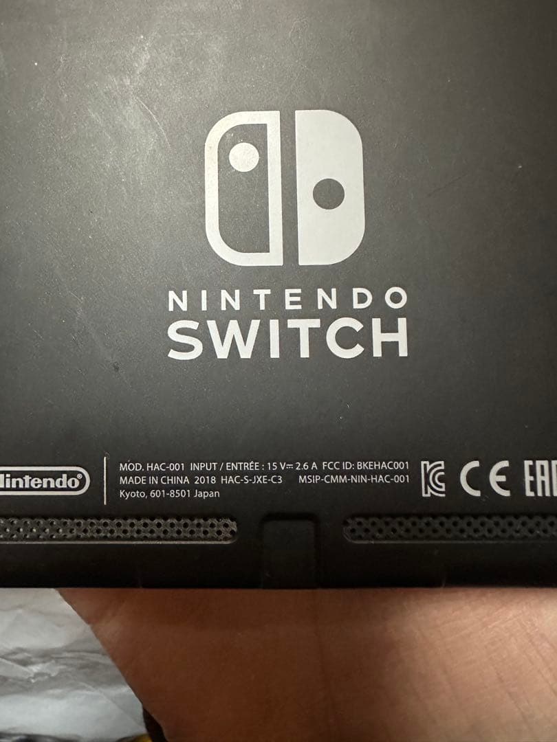 Nintendo Switch 本体 ソフト4本 プロコントローラー2個　初期型