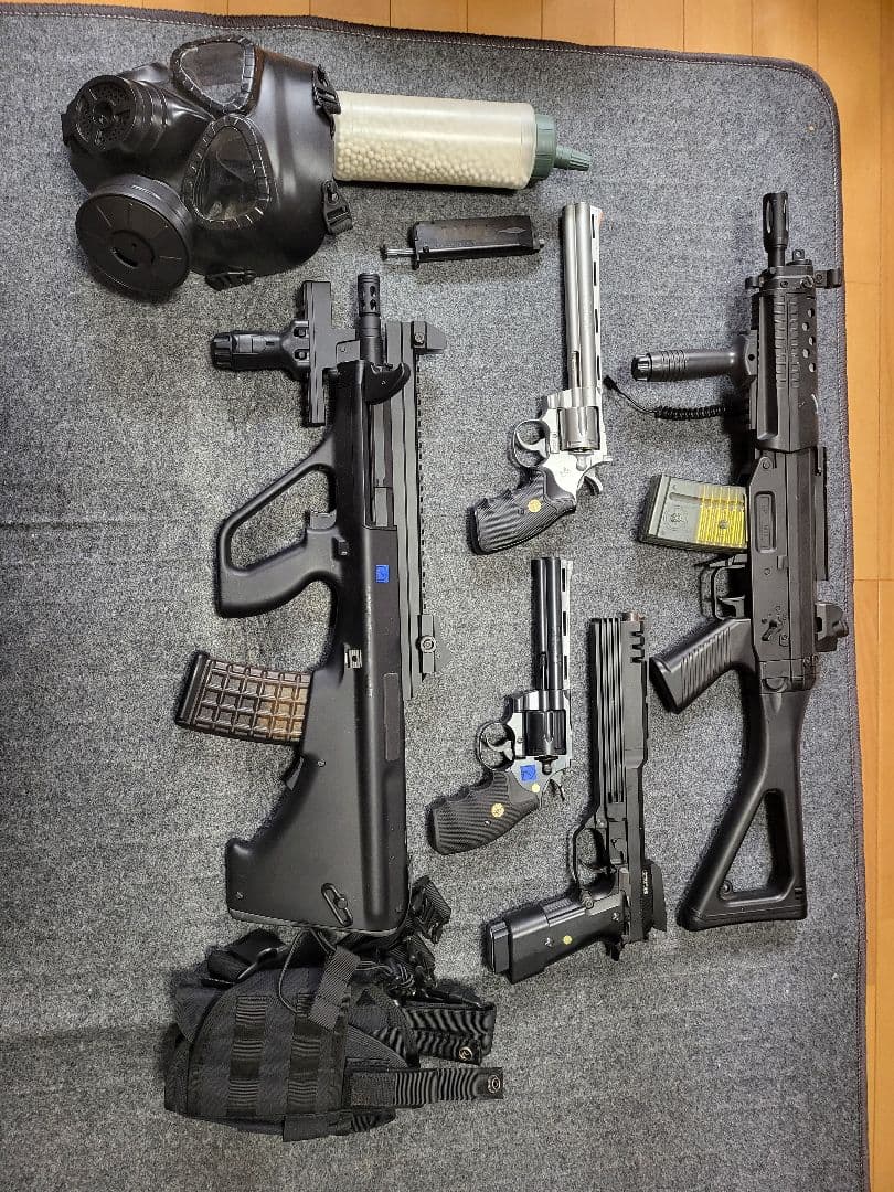 電動エアガン、ガスブローバック、インテリア雑貨※機能保証無しのジャンク品 電動エアガン、ガスブローバック、インテリア雑貨※機能保証無しの