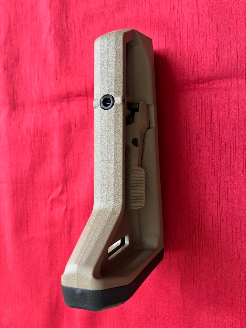 実物＆未使用...Magpul（マグプル）MOE LS-Kストック（ FED ）