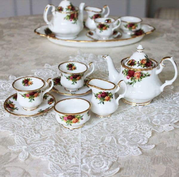 ロイヤルアルバートオールドカントリーローズミニチュアティーセット