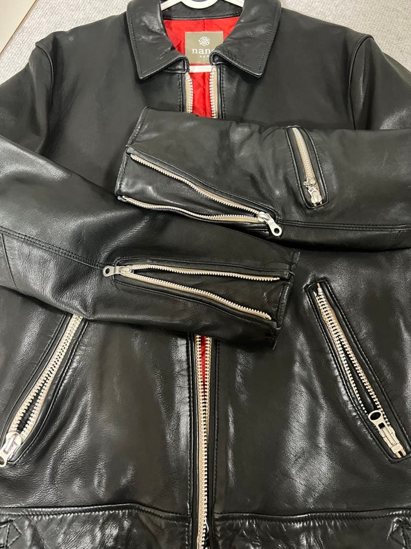 ナノユニバース シープスキン シングルライダース 黒 赤 ナノ