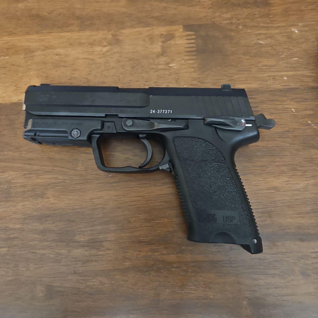 マルイ H&K USP フルサイズ ガスガン 3マガジン付き