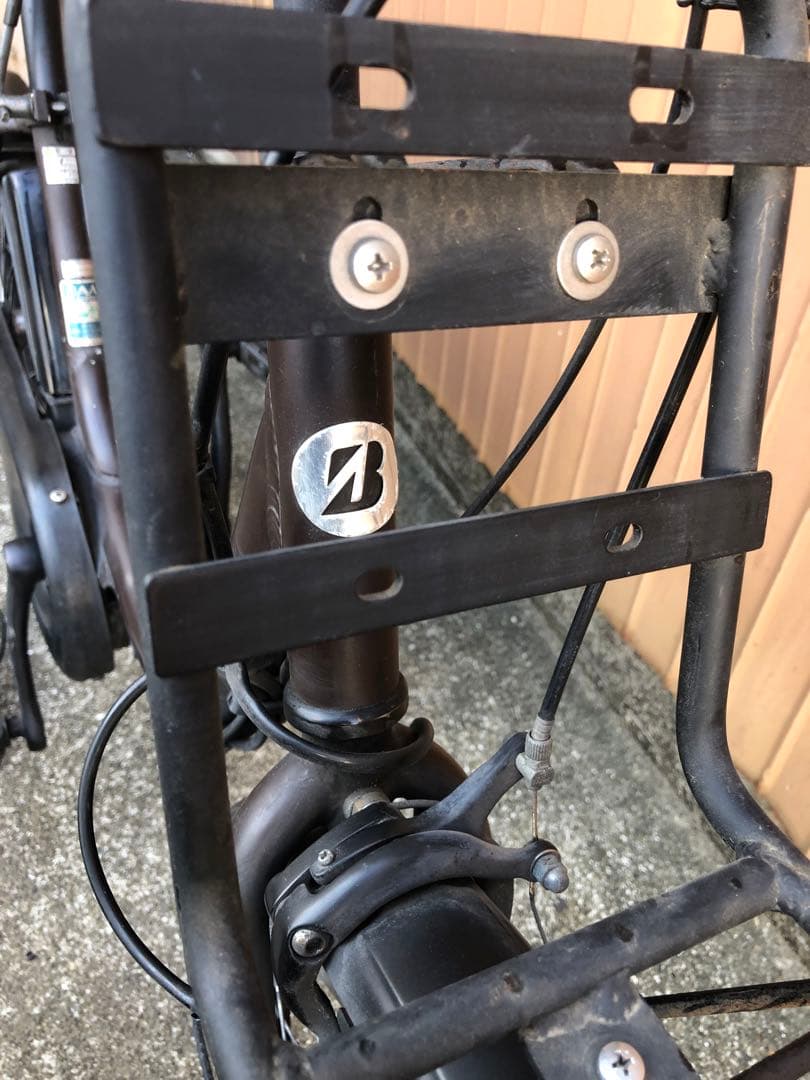 地域限定　BRIDGESTONE ASSISTA UNI 20インチ　ユニ