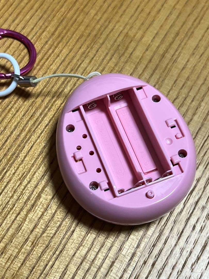 たまごっちみーつ サンリオキャラクターズver. ピンク ストラップ付き