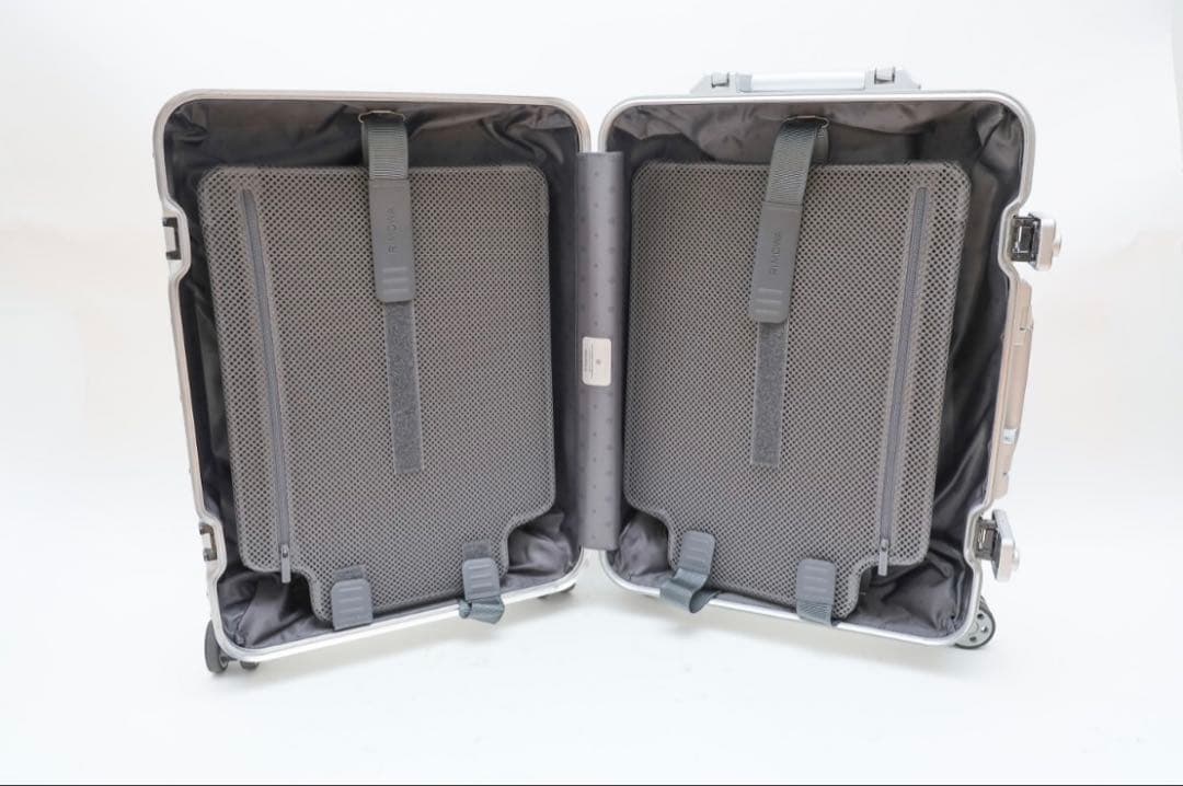 機内 RIMOWA(リモワ) オリジナルキャビンS 保証書・レシート 4輪