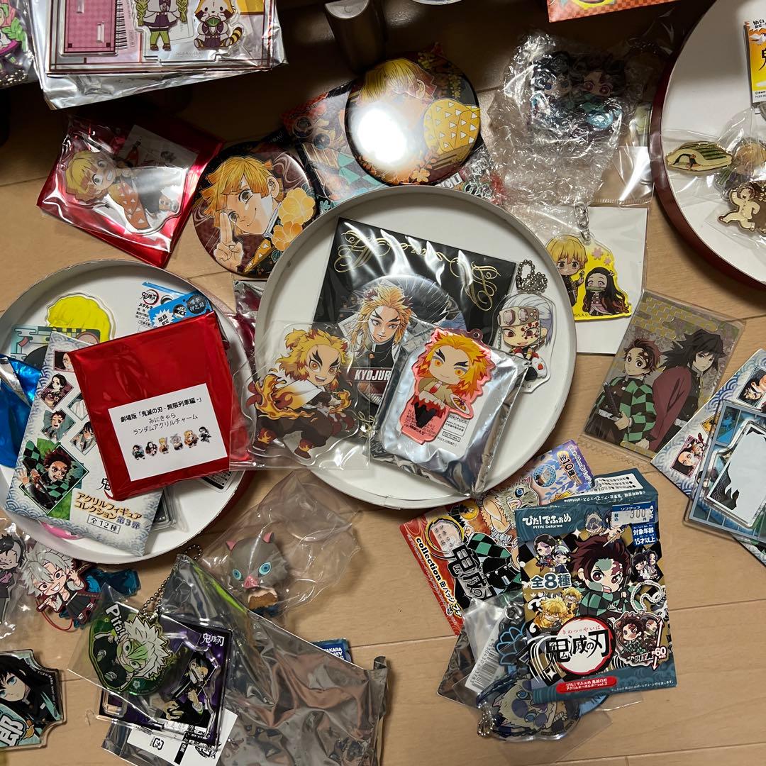 鬼滅の刃　まとめ売　おまけ付　劇場版　冨岡義勇　我妻善逸　時透無一郎　猗窩座