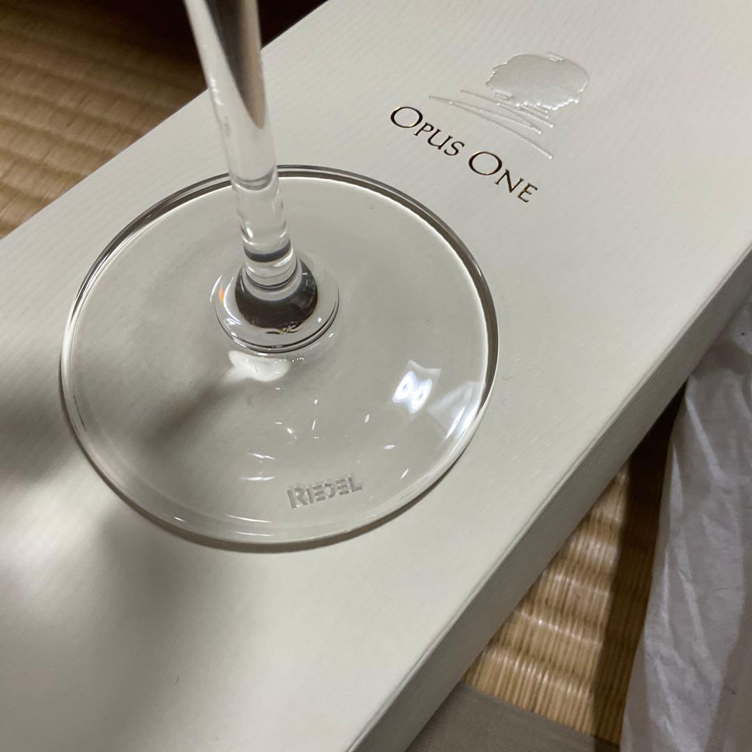 Opus One 1997 (750ml) と リーデルのロゴ入りグラス1個