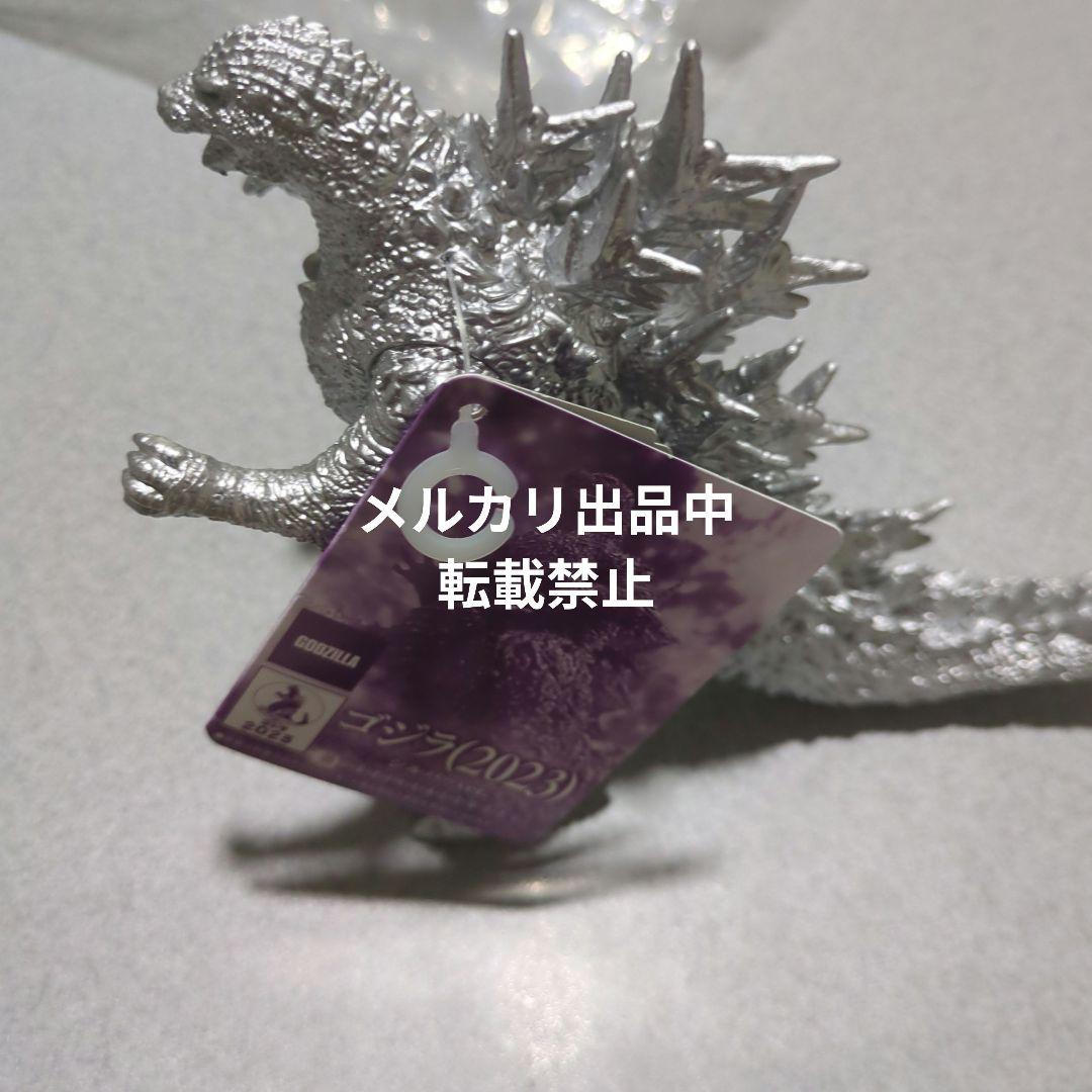 ゴジラストア限定　ムービーモンスターシリーズ ゴジラ（2023）シルバーver.