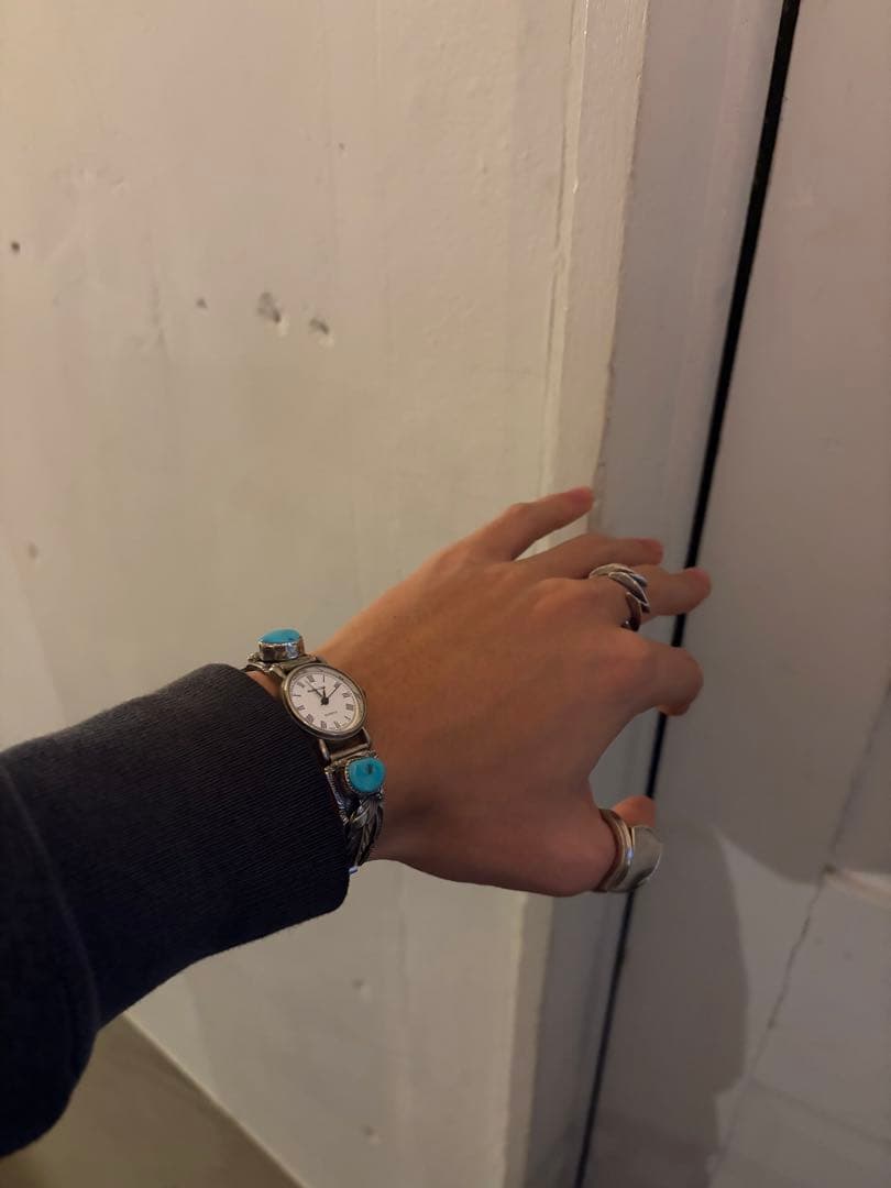 ターコイズ　インディアンジュエリー　ヴィンテージ稼働腕時計