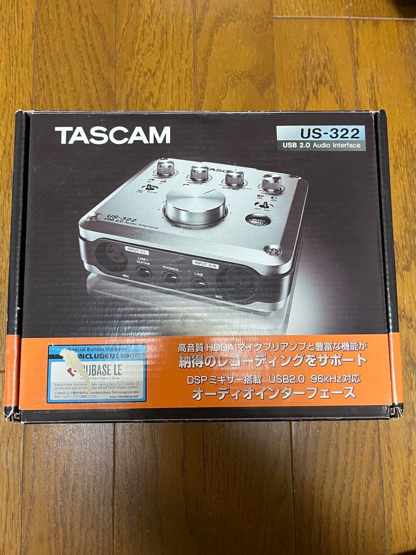 TASCAM US-322　オーディオインターフェイス