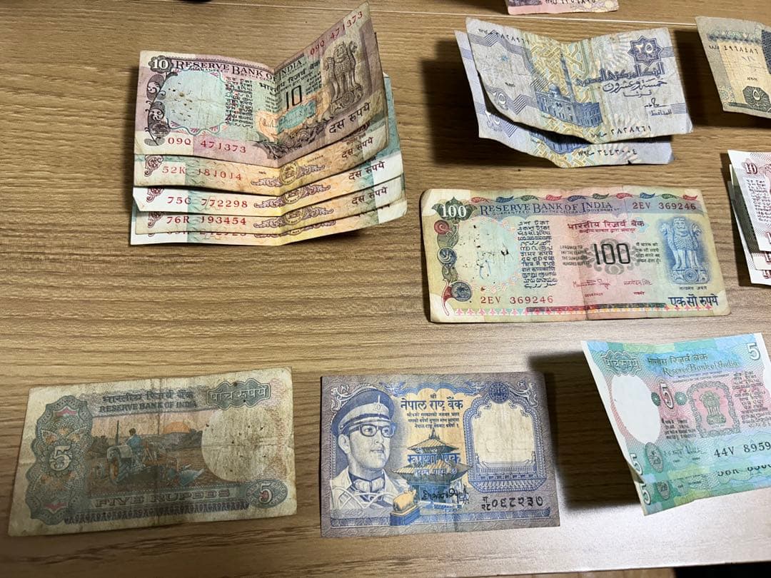 と*る様 旧紙幣・コイン コレクション （多国籍） - メルカリ