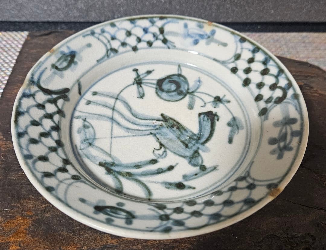 中国古美術　中国古陶磁器　南方系　 明代末期～清代初期　古染付　呉須皿　鳥の図皿