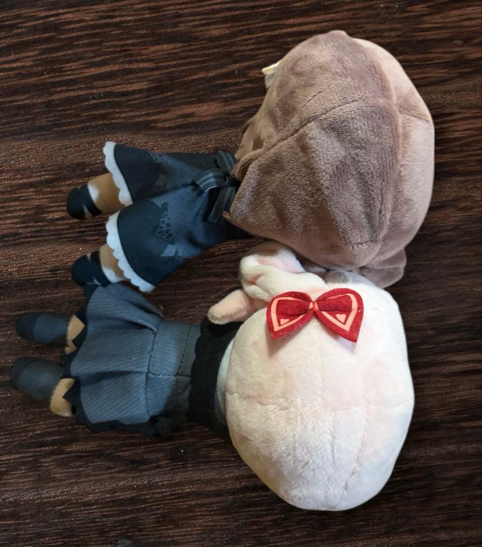 プロセカ　寝そべりぬいぐるみ東雲 絵名　暁山 瑞希