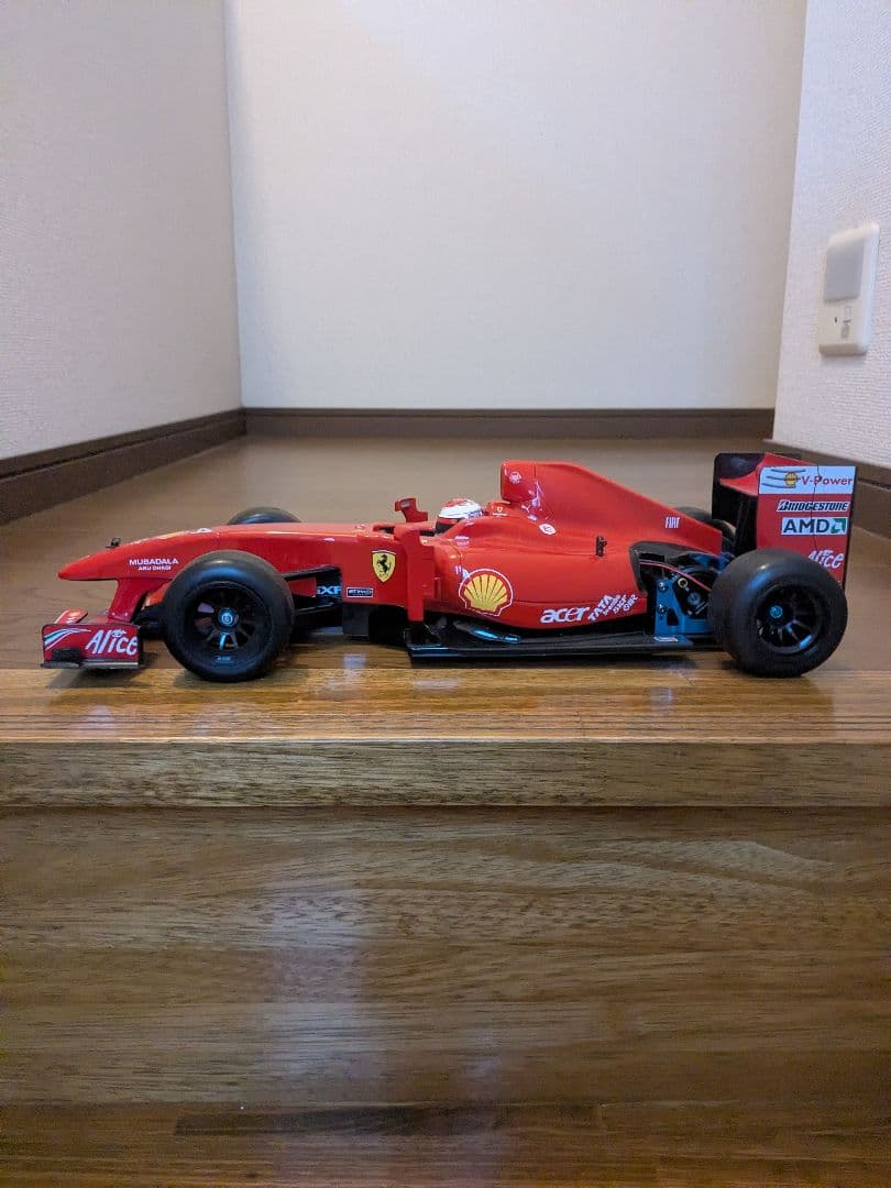 タミヤ　F104 PROⅡシャーシ　未走行品　中古ボディ、サーボ、モーター付