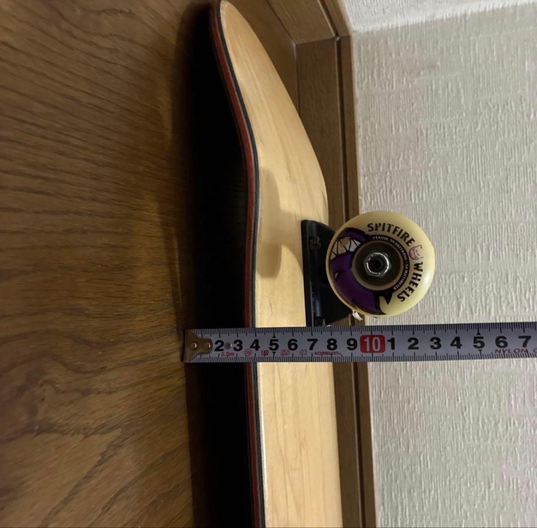 スケートボード　インディペンデント　スピットファイア