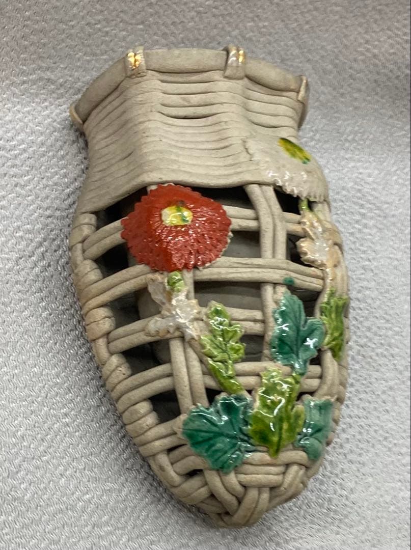 B246s 萬古焼　菊透し掛花入　骨董品