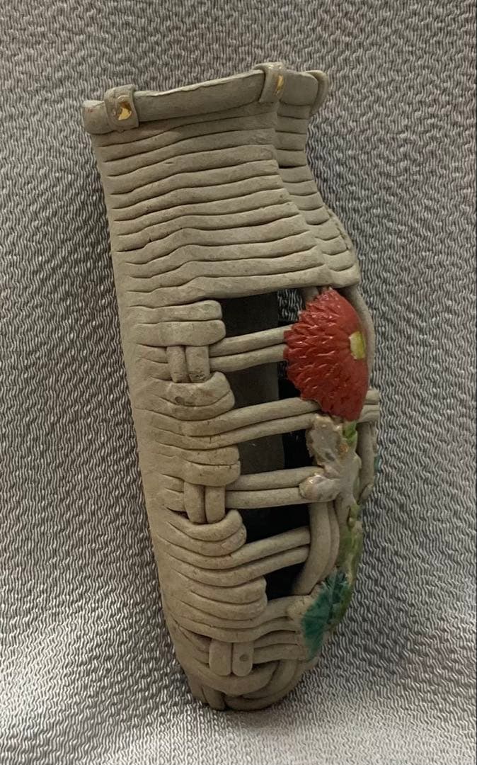 B246s 萬古焼　菊透し掛花入　骨董品