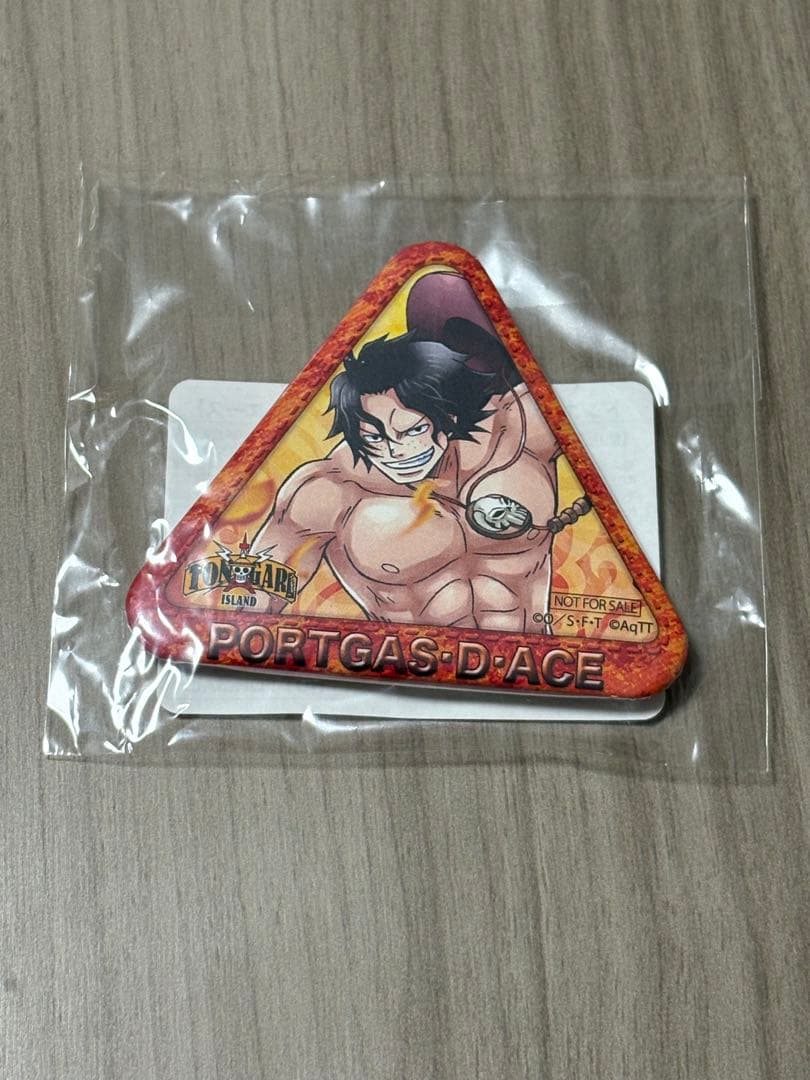 東京ワンピースタワー限定 トンガリ缶バッジ エース - メルカリ