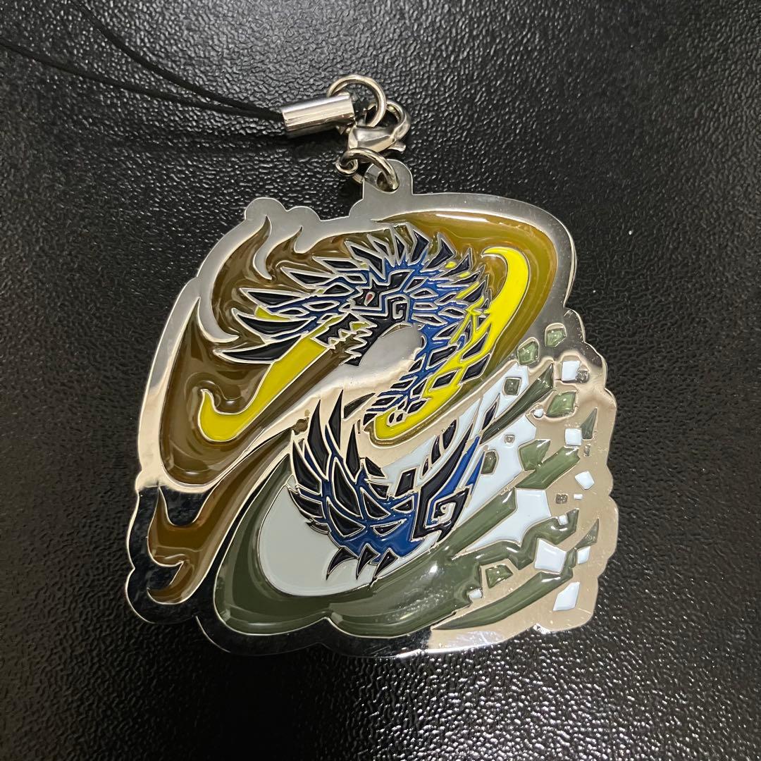 モンハン】アルバトリオン アイコンステンド - メルカリ