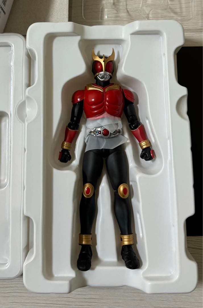 S.H. Figuarts（真骨彫製法） 仮面ライダークウガ