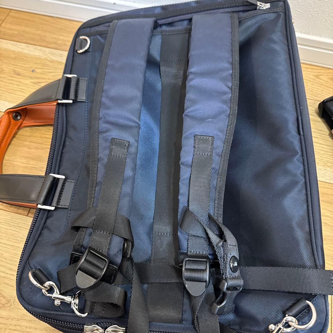 【週末特価】エピッド 4 スリーウェイバッグ ネイビー