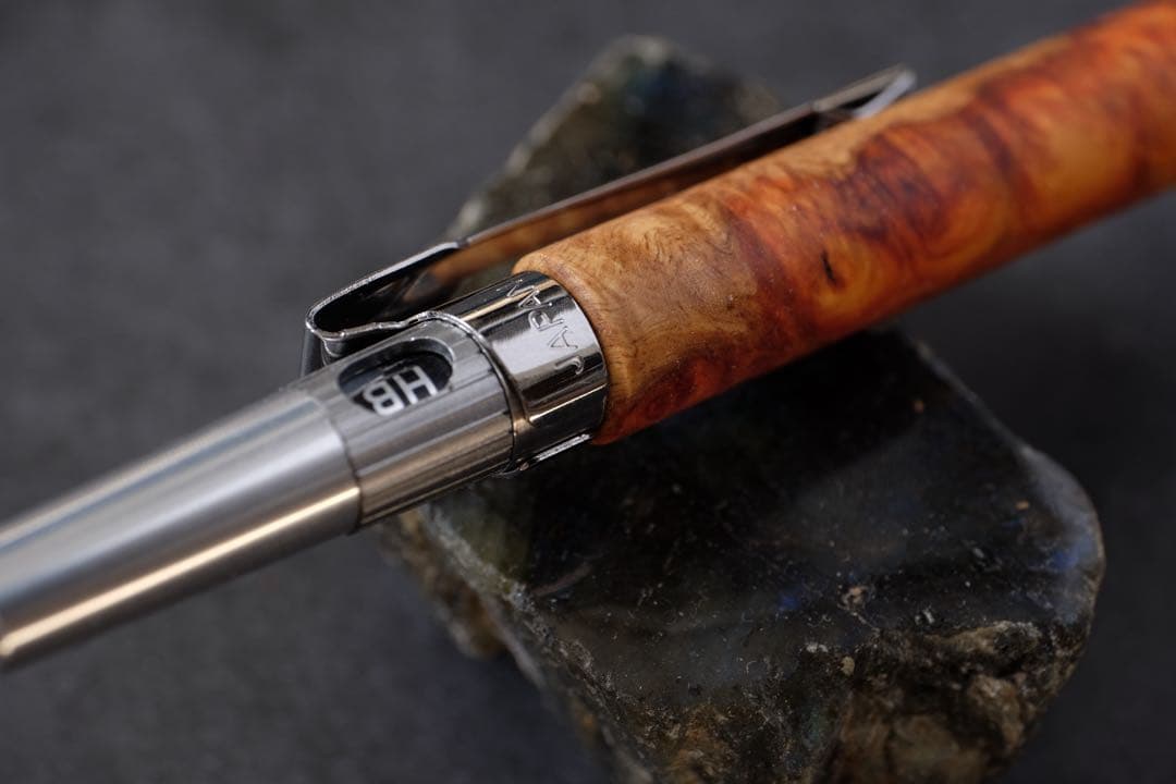 PG5木軸カスタム0216 高村杢工房 製図用シャープペンシル 花梨瘤 紅白