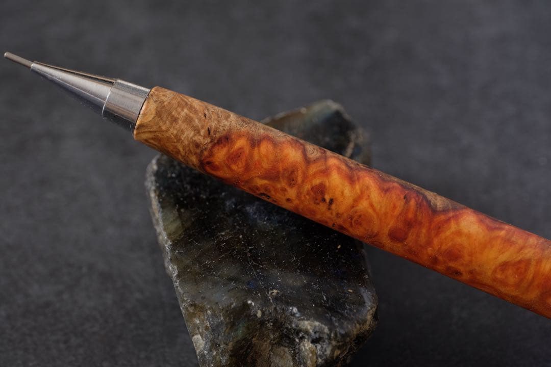 PG5木軸カスタム0216 高村杢工房 製図用シャープペンシル 花梨瘤 紅白