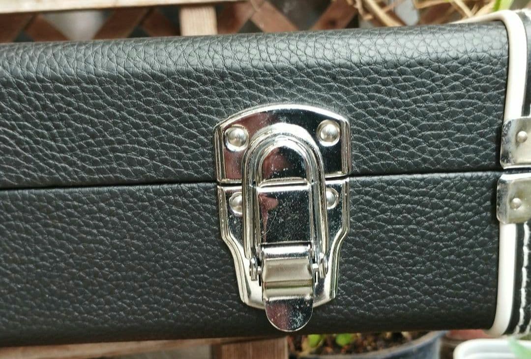 ハードケース　送料込み　ケースのみ