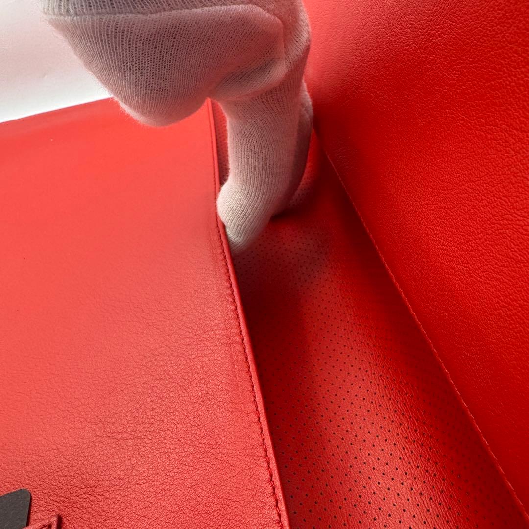 Ferrari フェラーリ レザー タブレットフォルダー レッド 車検証