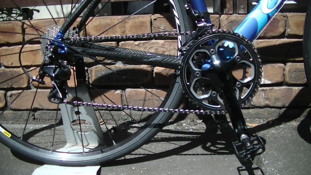 ORBEA（スペイン）105(5800)　22速　軽量ロードバイク