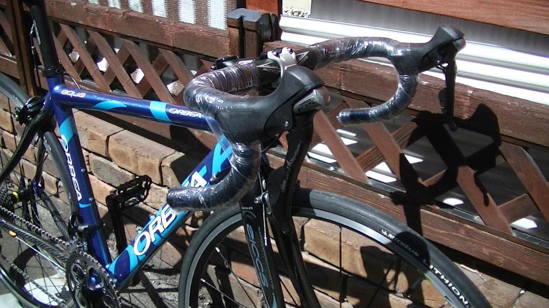 ORBEA（スペイン）105(5800)　22速　軽量ロードバイク