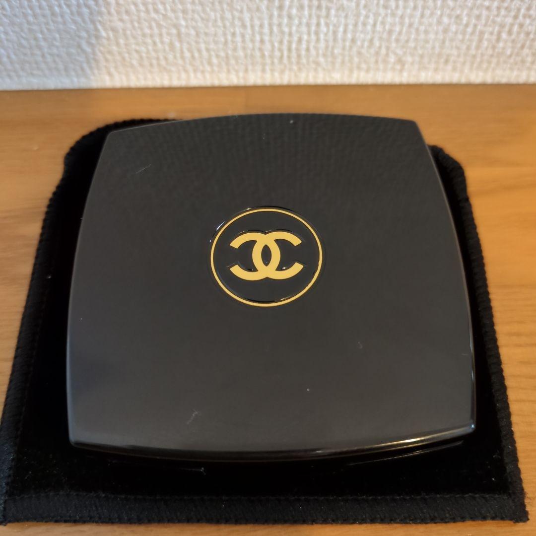 チーク CHANEL LES SIGNES DE CHANEL 997