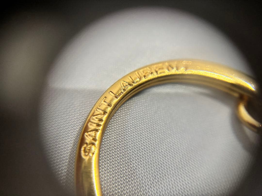 SAINT LAURENT ブラック ケース　未使用　箱付き