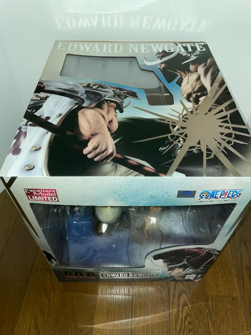 【新品】白ひげ　pop　フィギュア　ワンピース