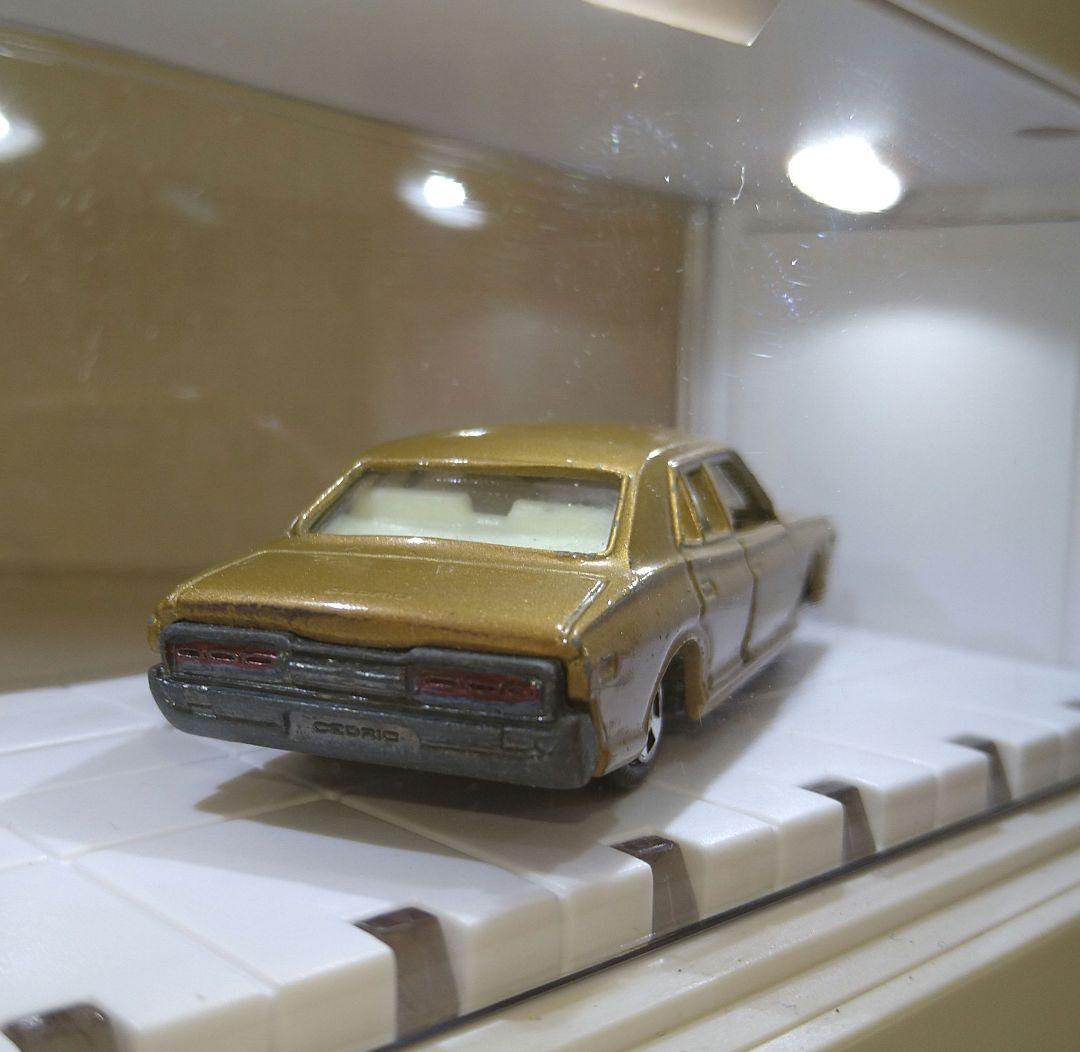 香港トミカ　日産 セドリック　超希少品！