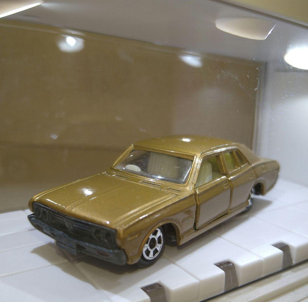 香港トミカ　日産 セドリック　超希少品！