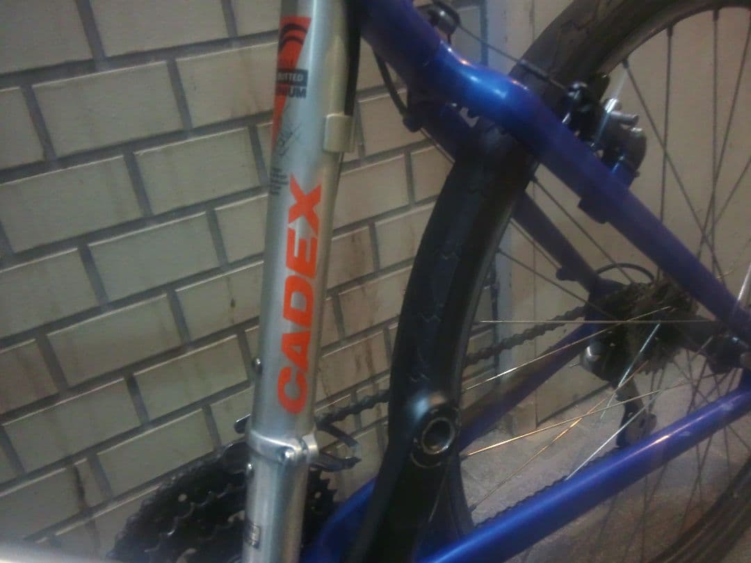 GIANT CADEX MTB 送料込み　引き取りも可能