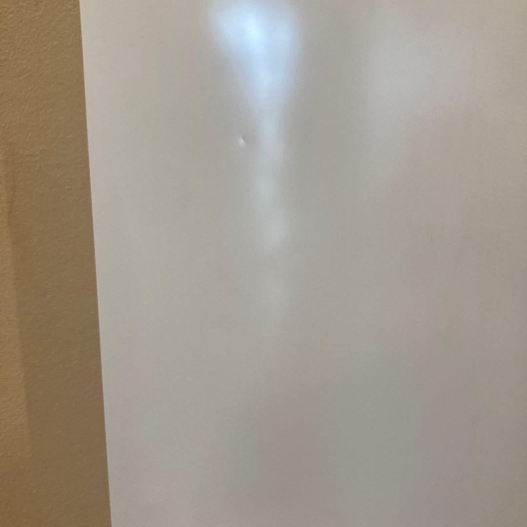 Hisense ノンフロン冷凍庫 HF-A61W