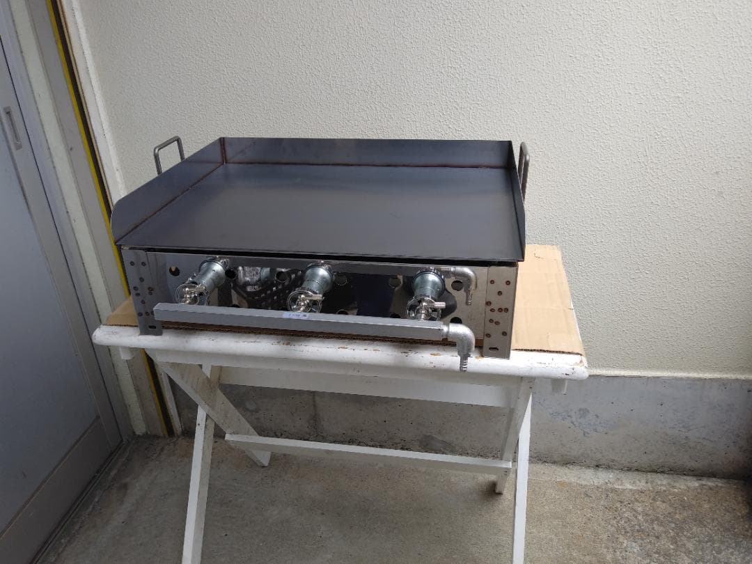 極厚６ミリ 鉄板焼き ガスグリラー 大量調理 フチ持手付き キッチンカー 模擬店