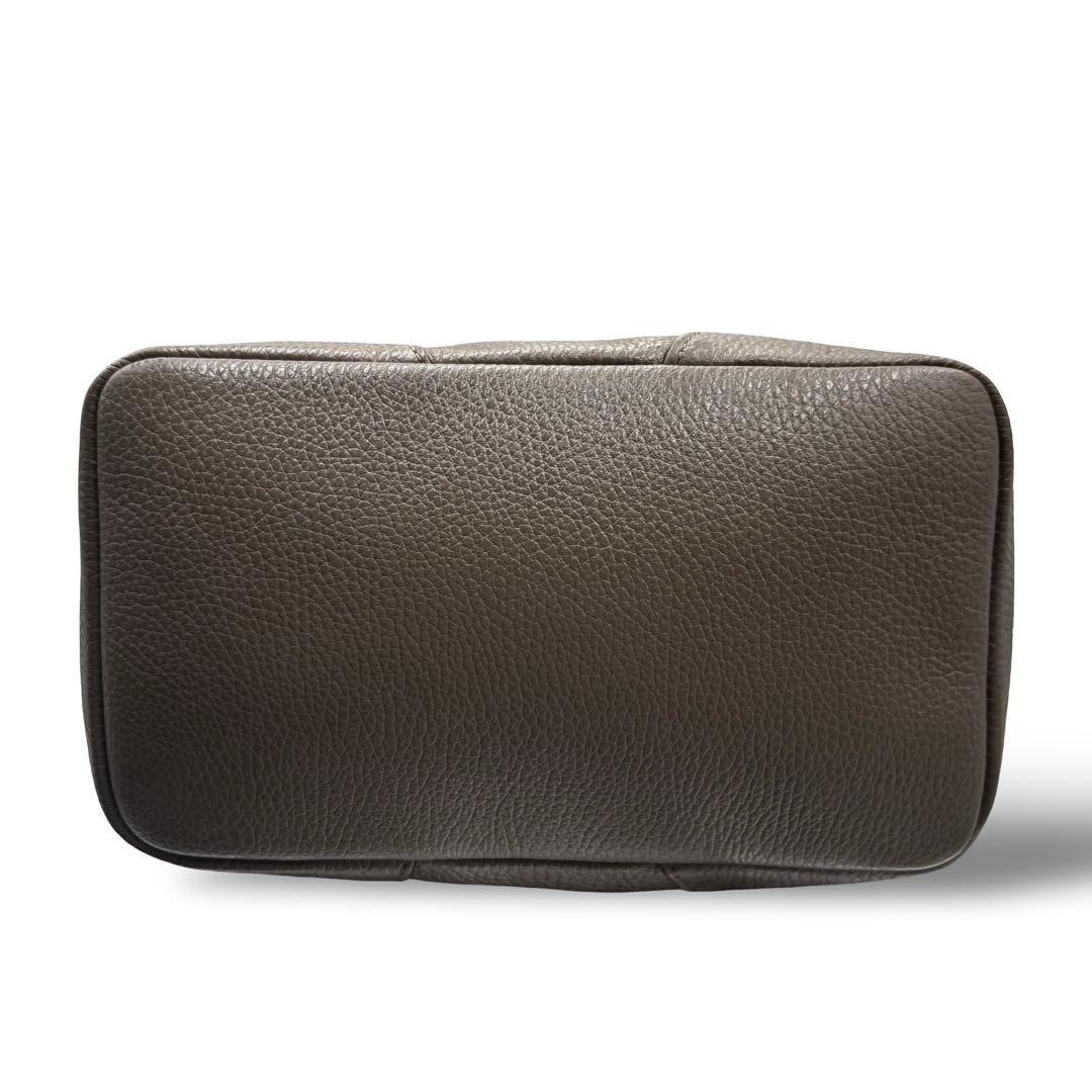 【良品】フルラ　カプリッチョ　2way ショルダーバッグ　ハンド　グレー斜め掛け