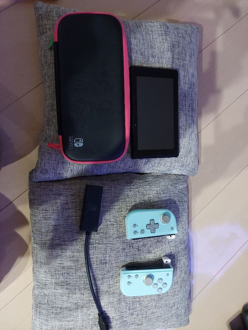 こうさん専用Nintendo Switch 本体 ネオンレッド・ネオンブルー